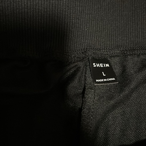 Karate Bear Black Shorts - Large - Picture 3 of 5